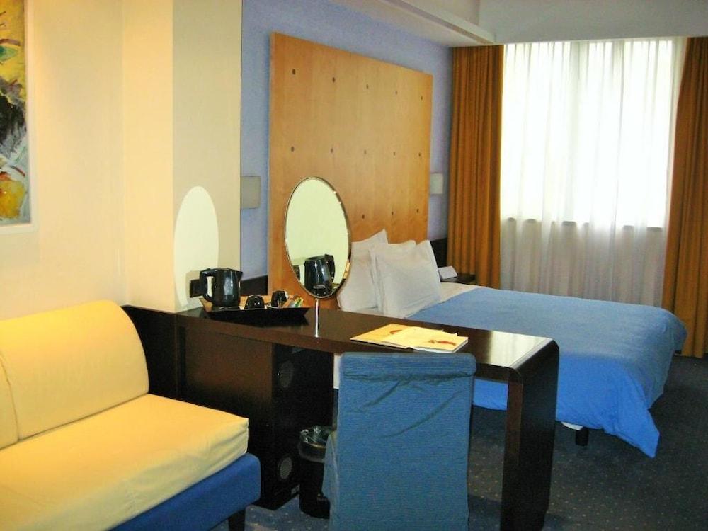 Hotel Imperatori Rome Exterior photo