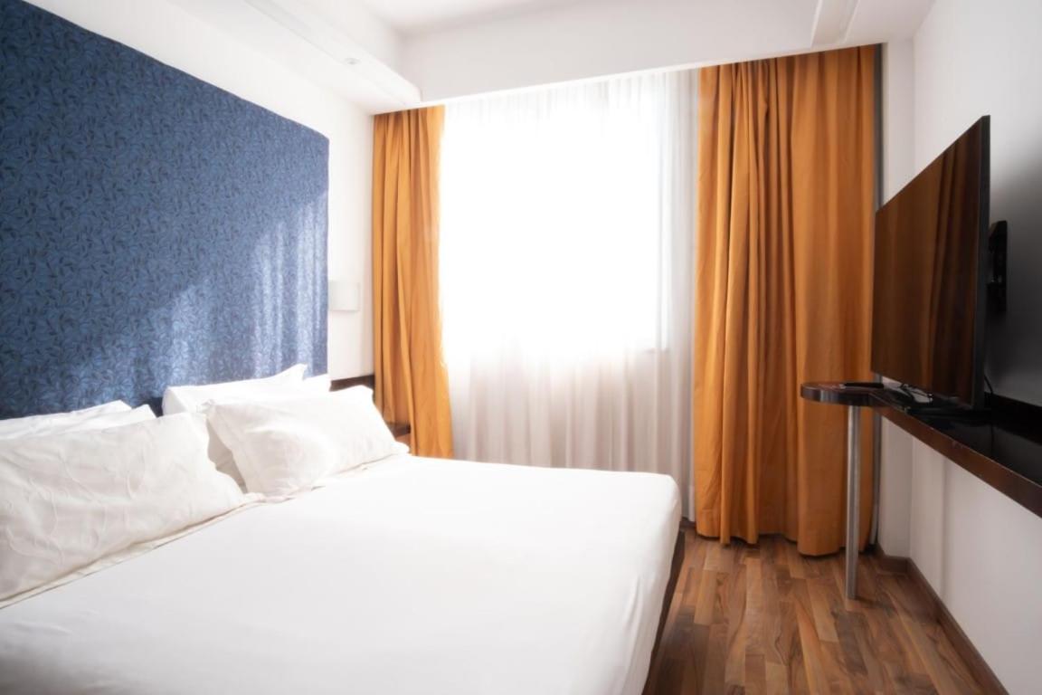 Hotel Imperatori Rome Exterior photo